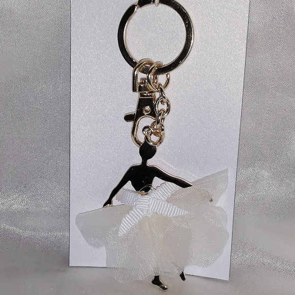 METAL BALLERINA DANCER WHITE TUTU SKIRT KEYCHAIN